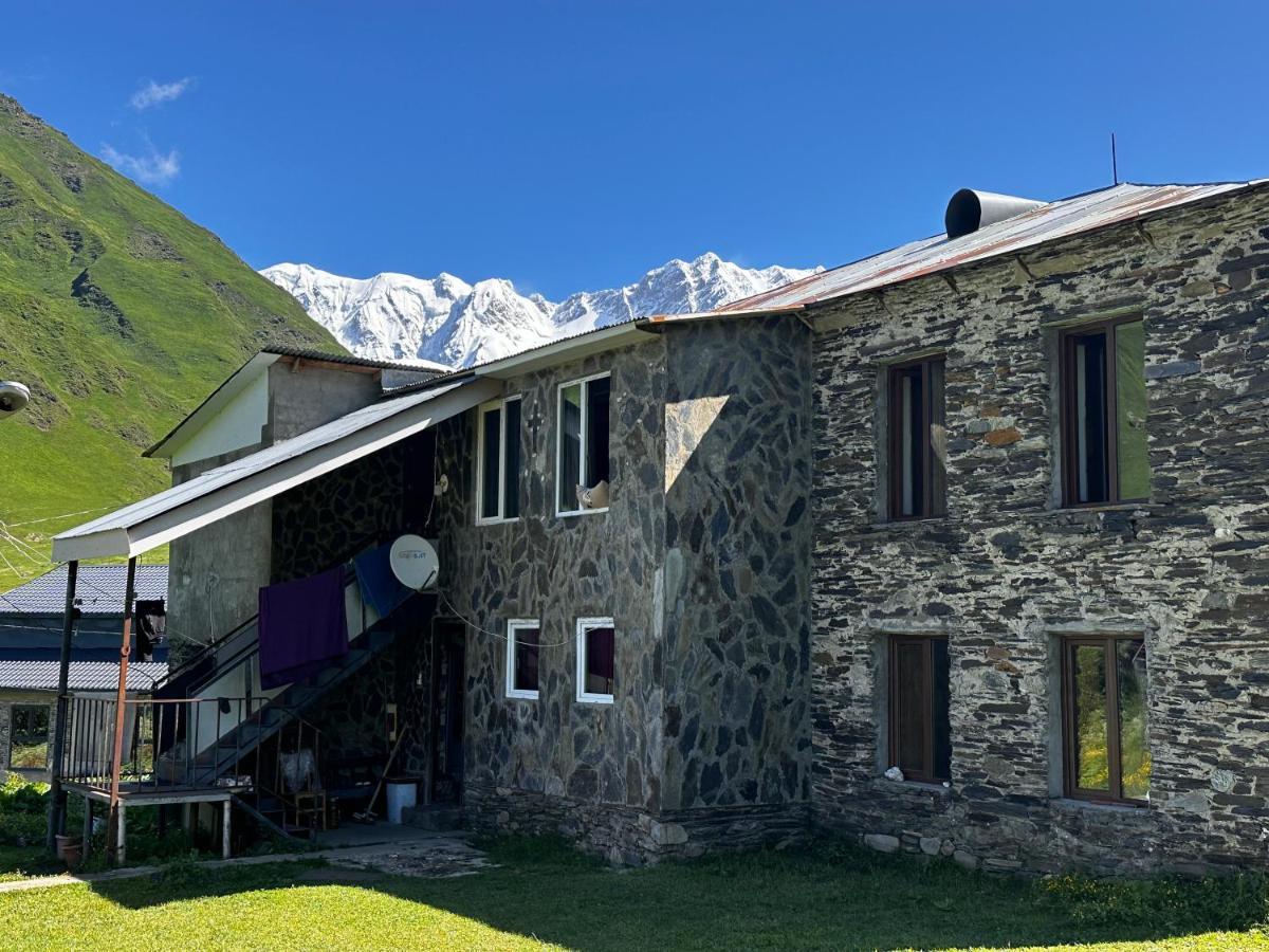 Guesthouse Angelina Ushguli Zewnętrze zdjęcie