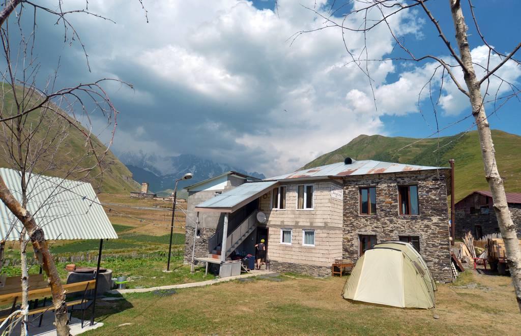 Guesthouse Angelina Ushguli Zewnętrze zdjęcie